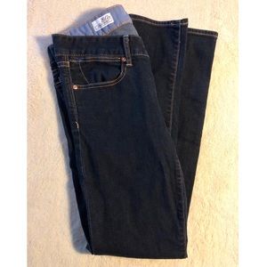 Brand New Gap Always Skinny Jeans size 26/2a